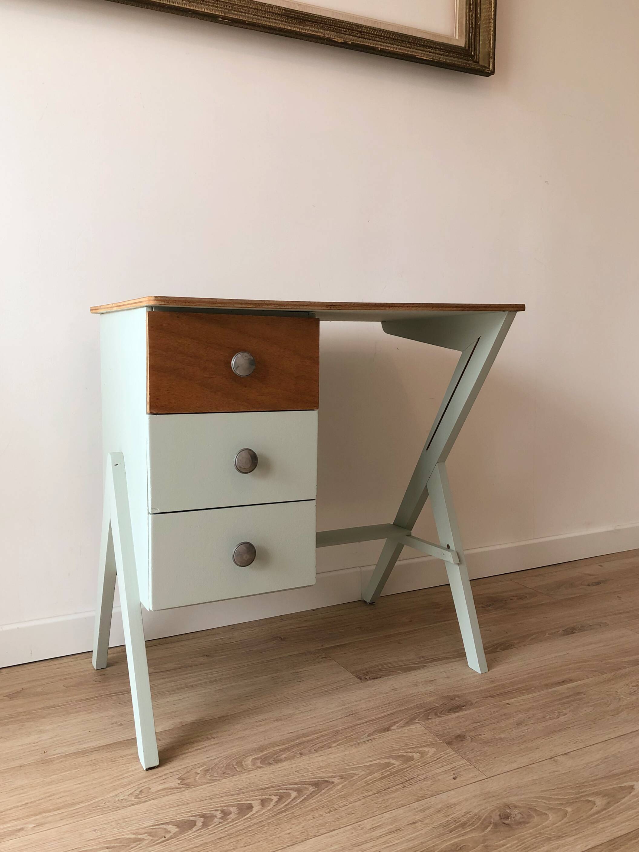 Vintage desk for children/teenagers