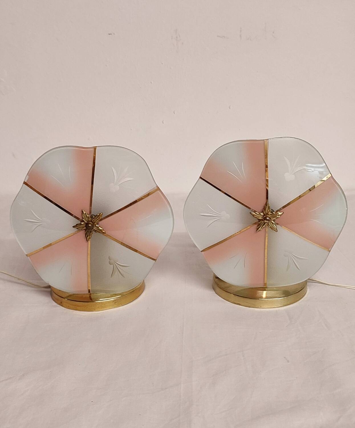 Par de lámparas de mesa de cristal. Spain, 1970s.