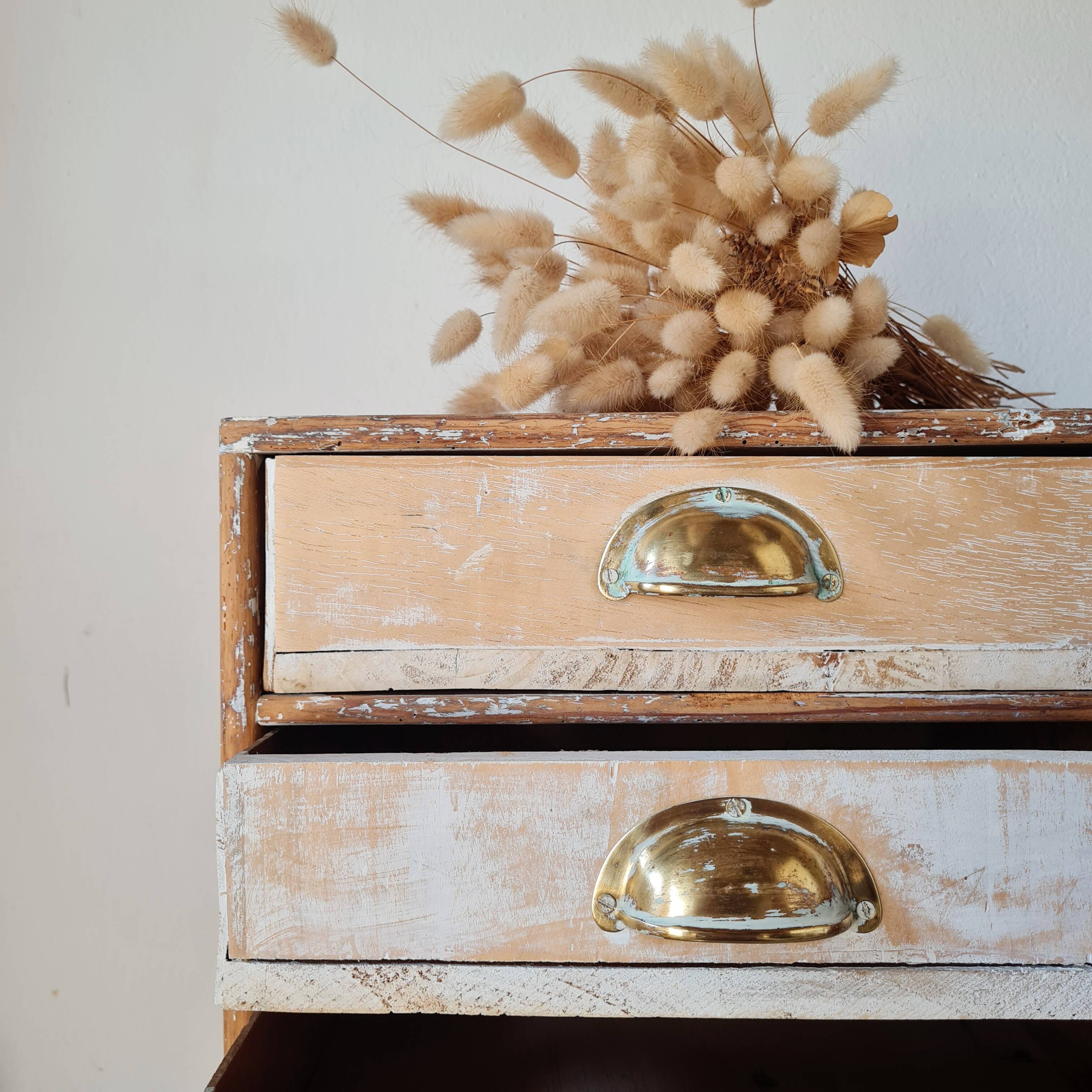 Petit meuble d'atelier vintage à tiroirs
