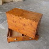 Wood chest