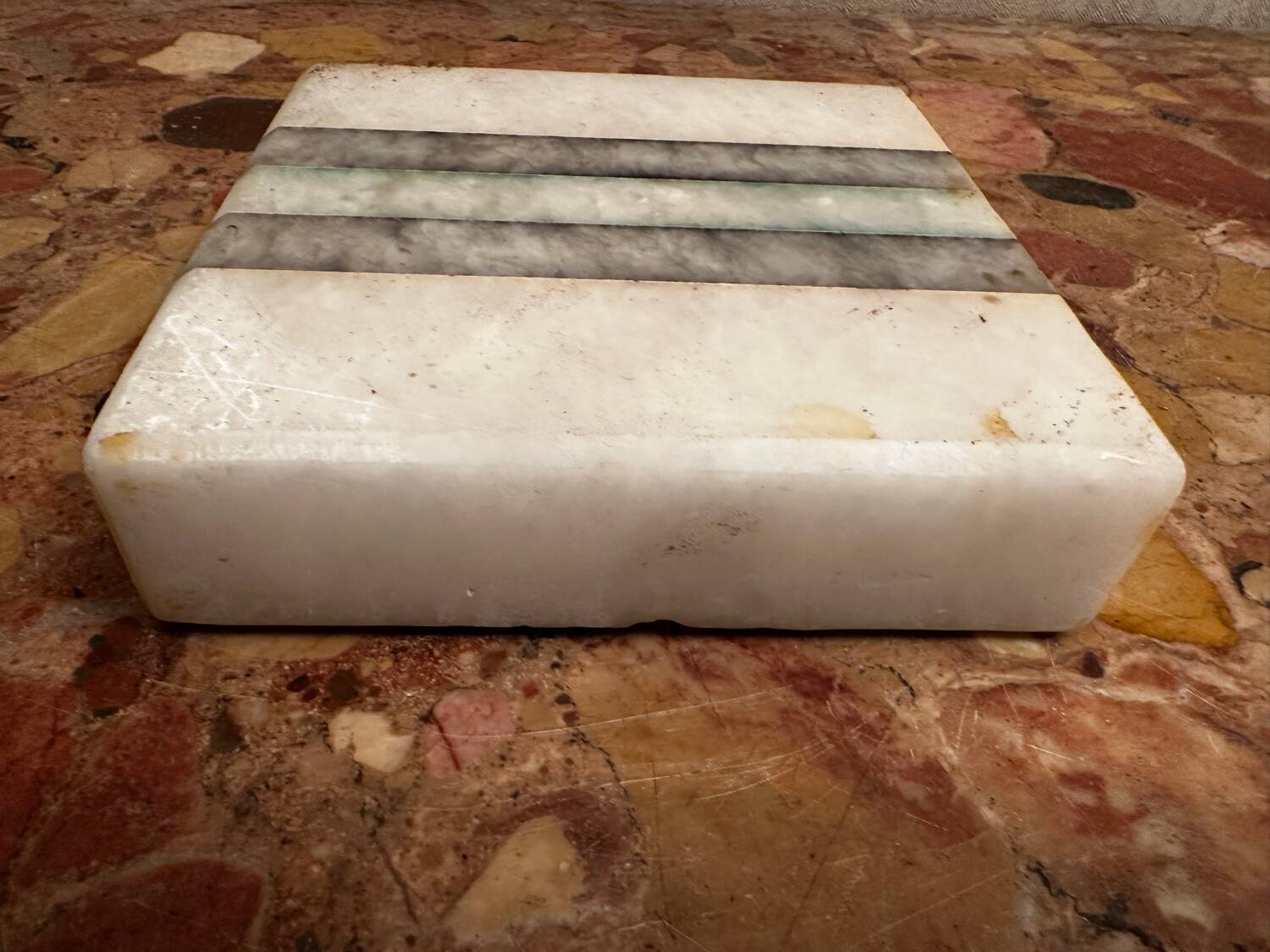 Art Deco ashtray/trinket tray in tricolor marble