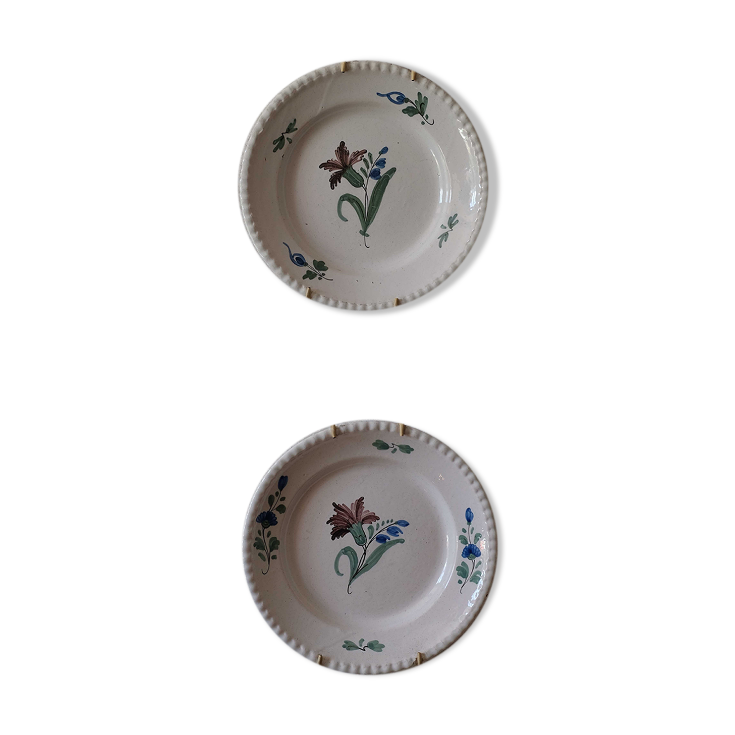 Ceramic wall plates hand made