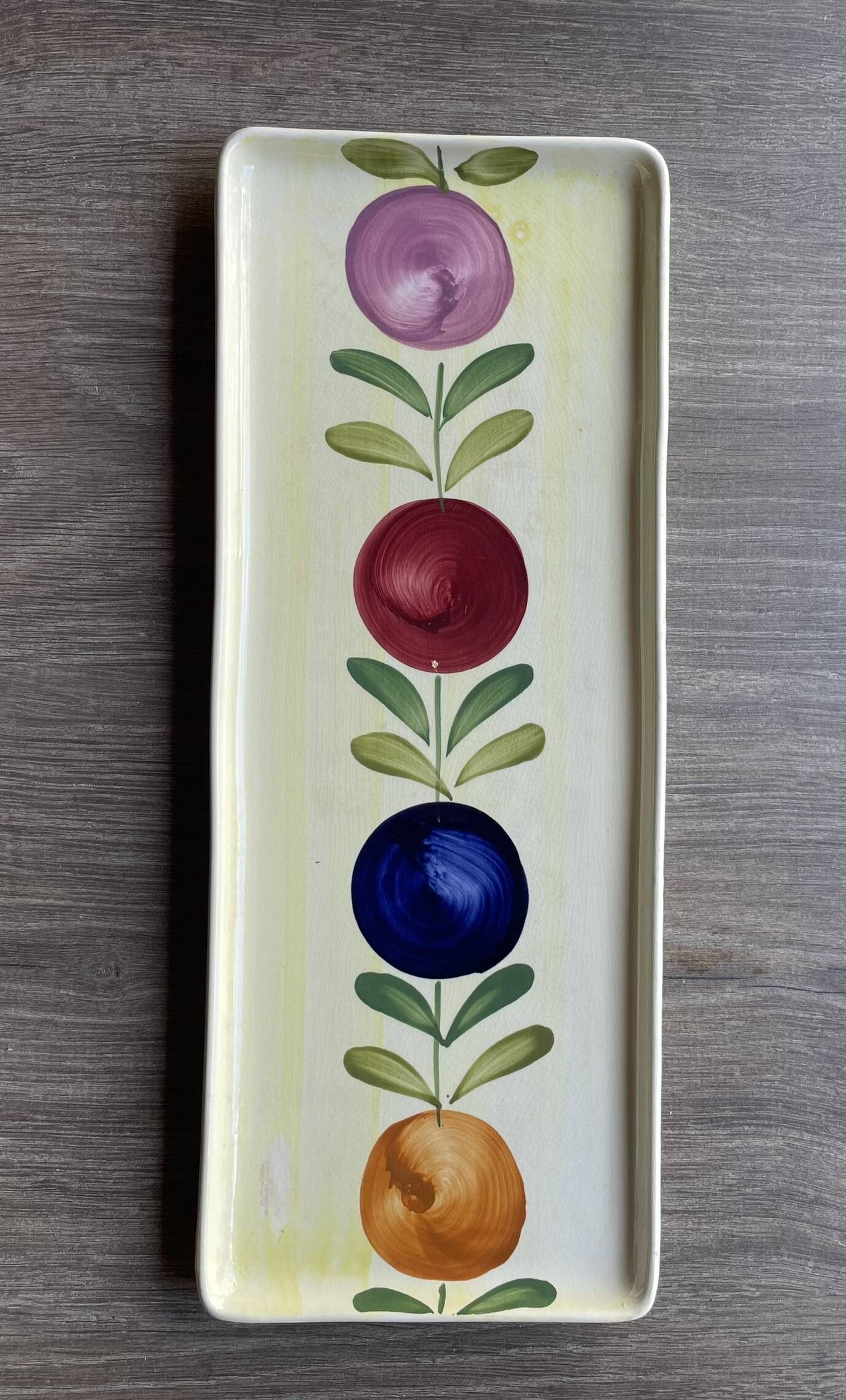 Digoin Sarreguemines cake dish hand painted Valérie model