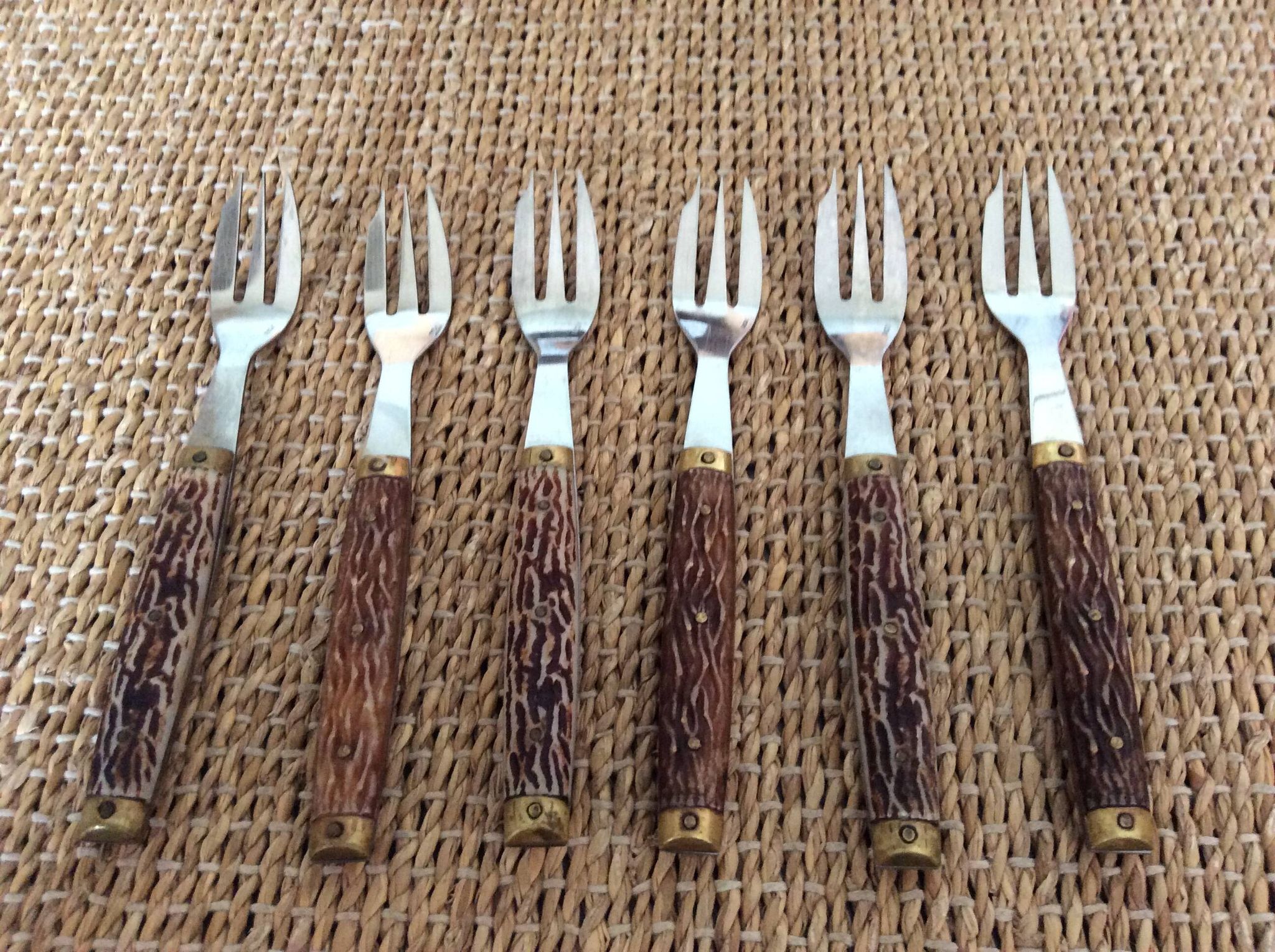 6 cake forks