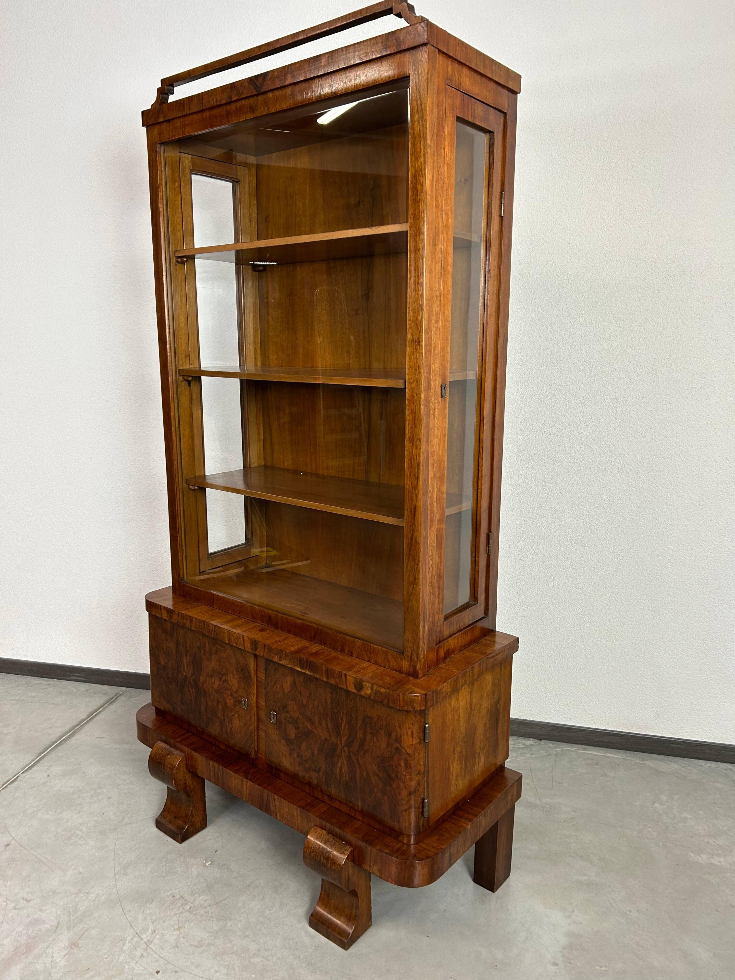 Art Deco display cabinet