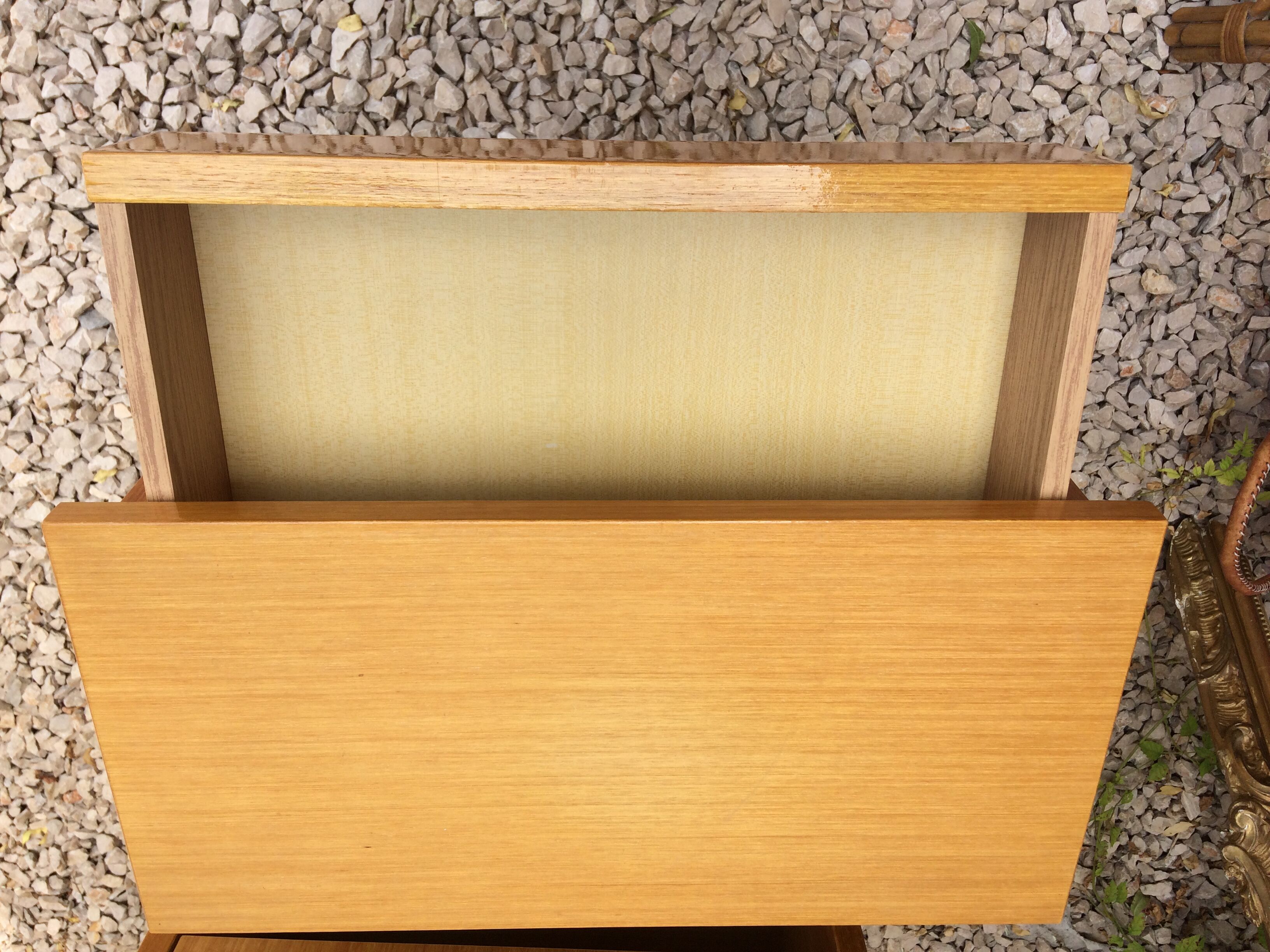 Commode vintage