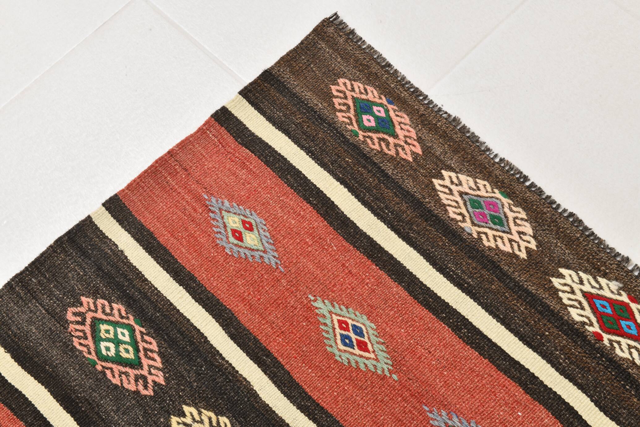 Vintage Wool Kilim Rug, 178x274 Cm