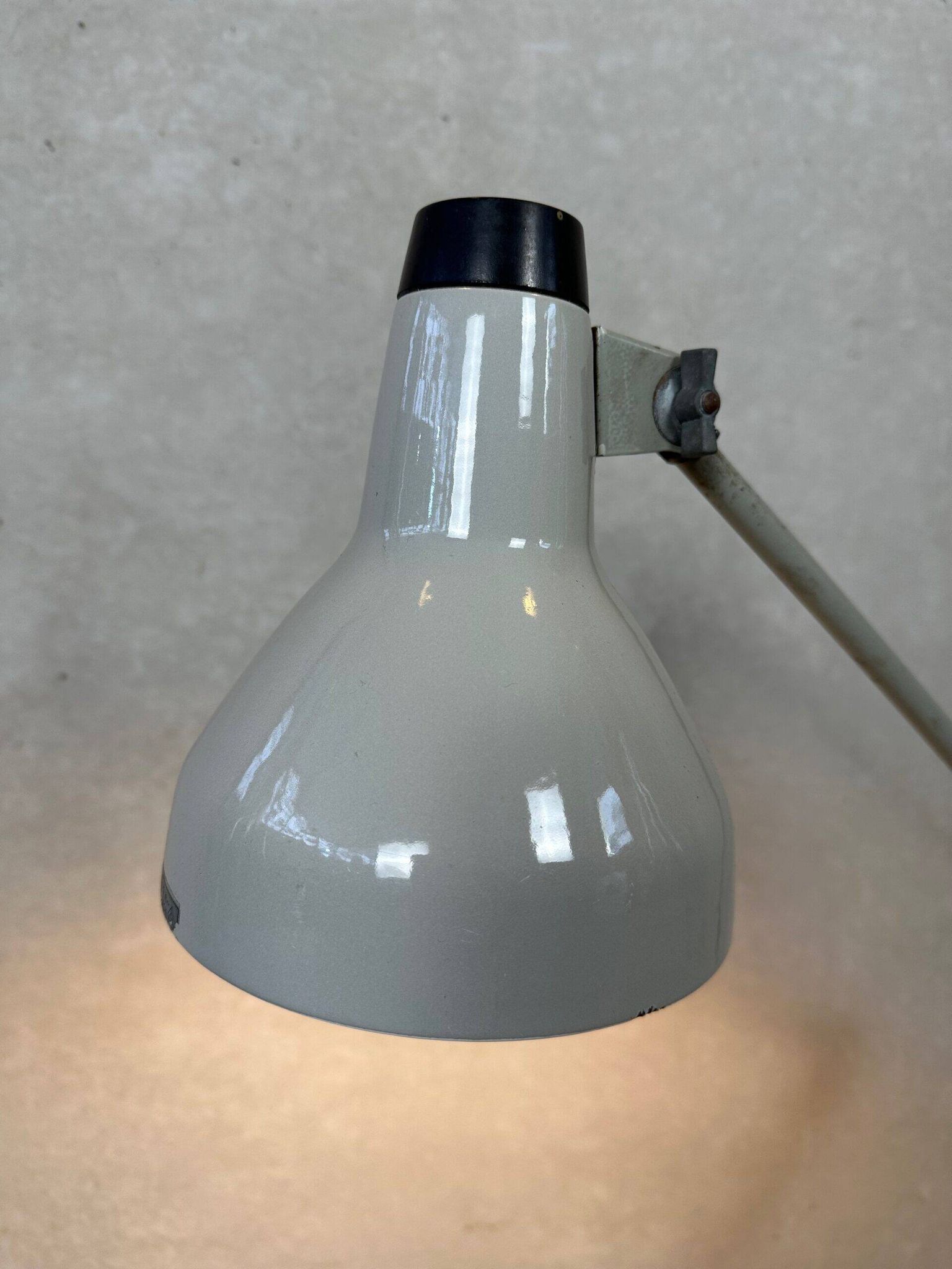 Lampe de bureau vintage émaillée – Rademacher