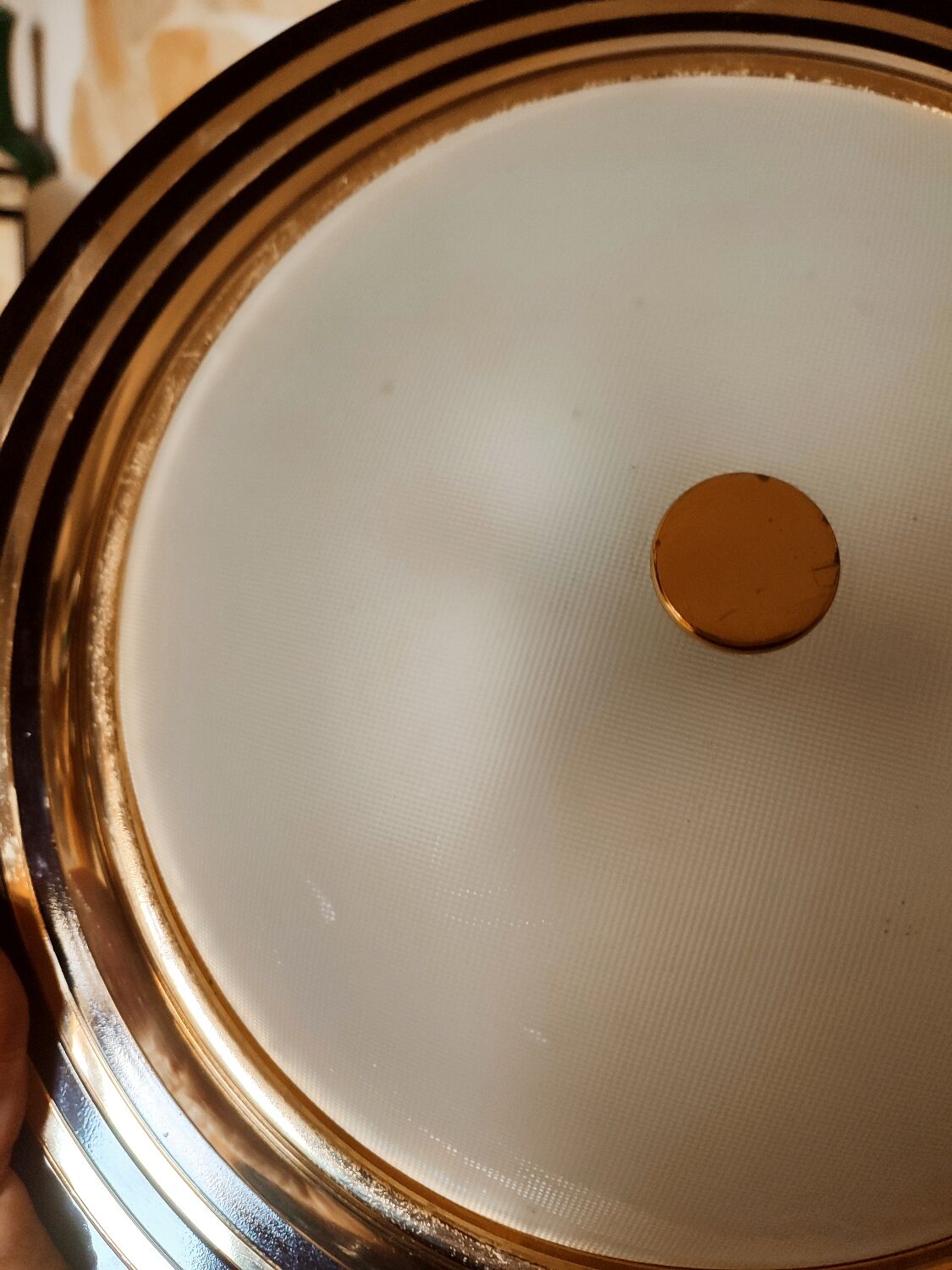 Art deco ceiling light in brass and textured glass