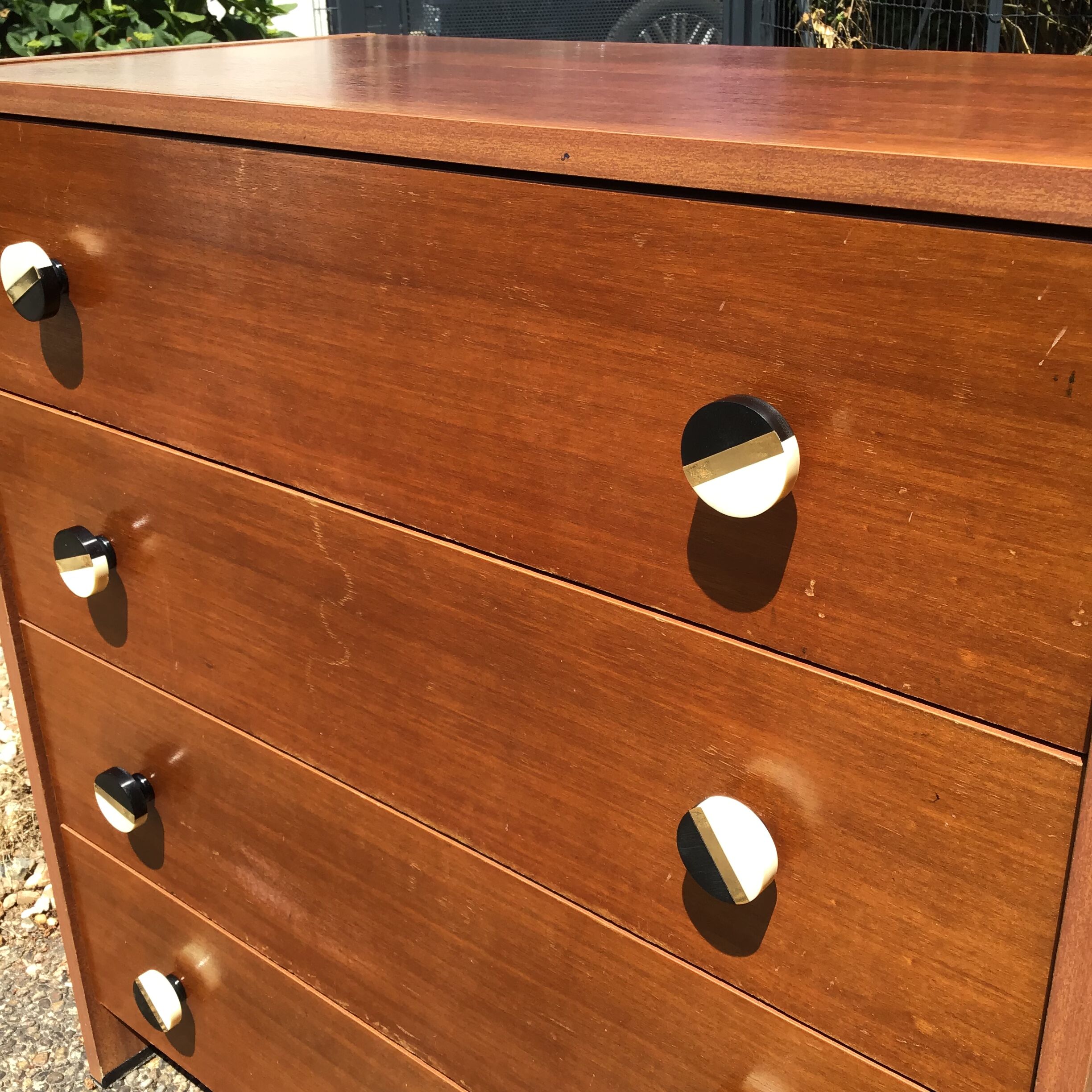 Commode vintage
