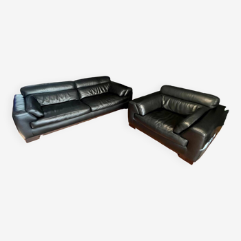 Canapé et fauteuil en cuir noir Roche-Bobois