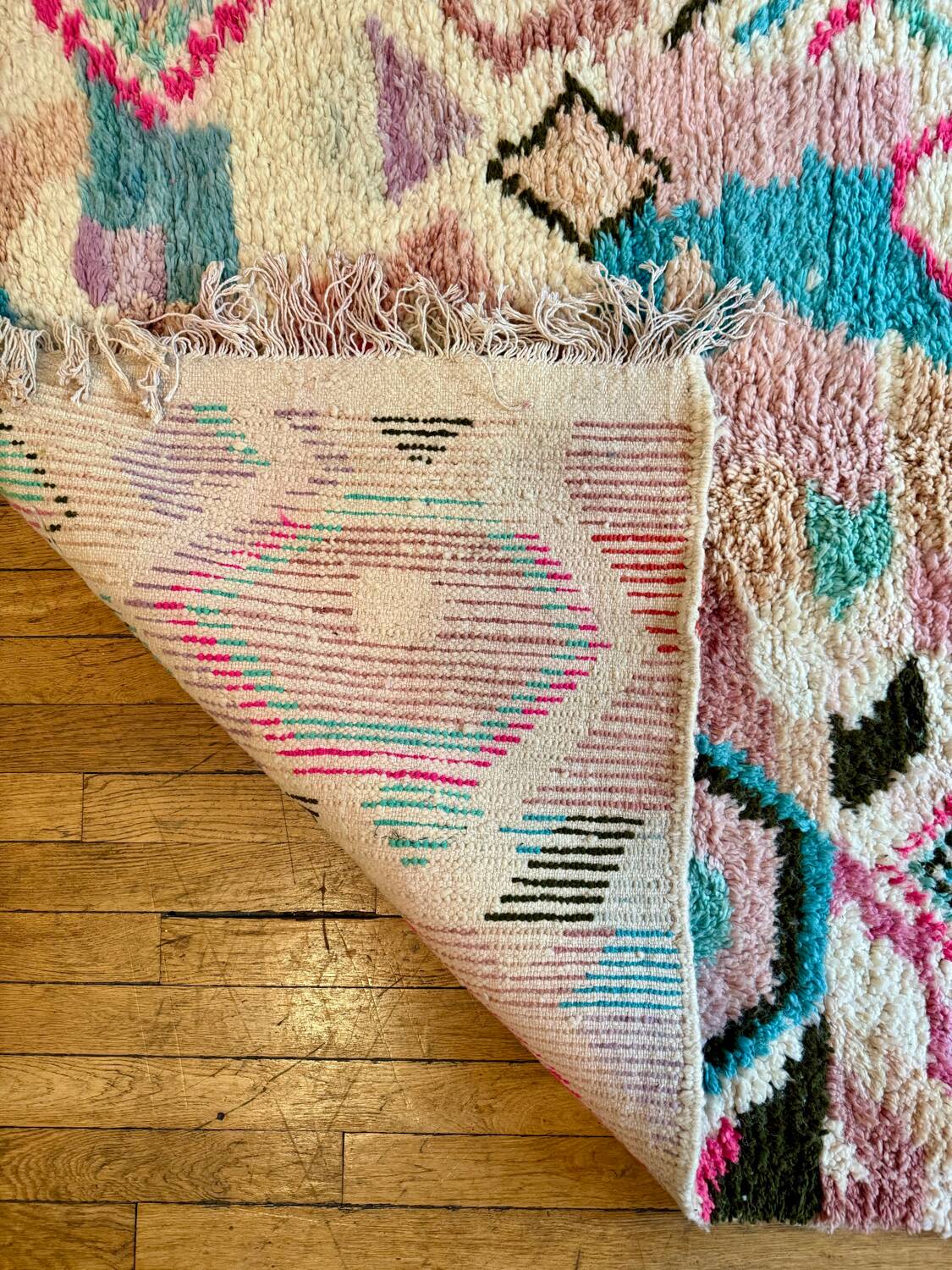 Berber rug 100% wool 138 x 241