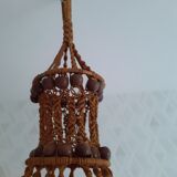 Vintage suspension in macramé