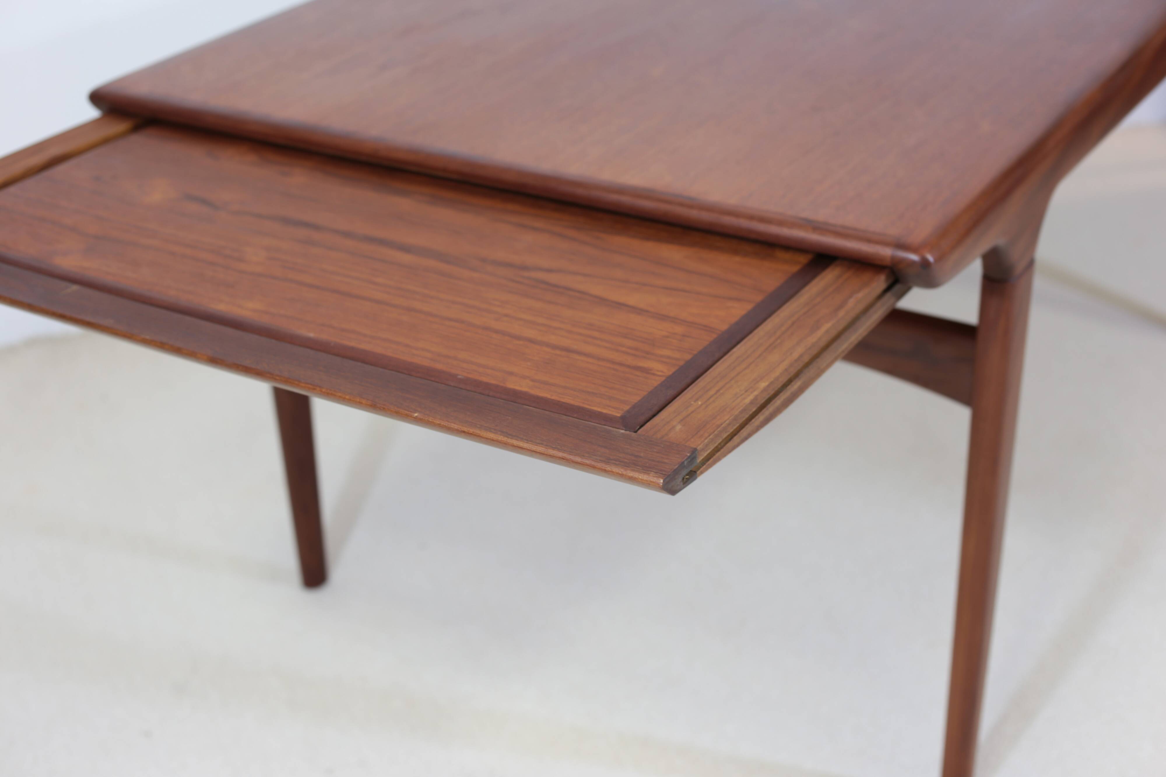 Johannes Andersen dining table