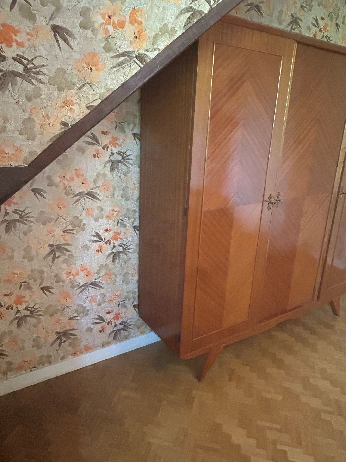 Armoire vintage acajou 3 portes