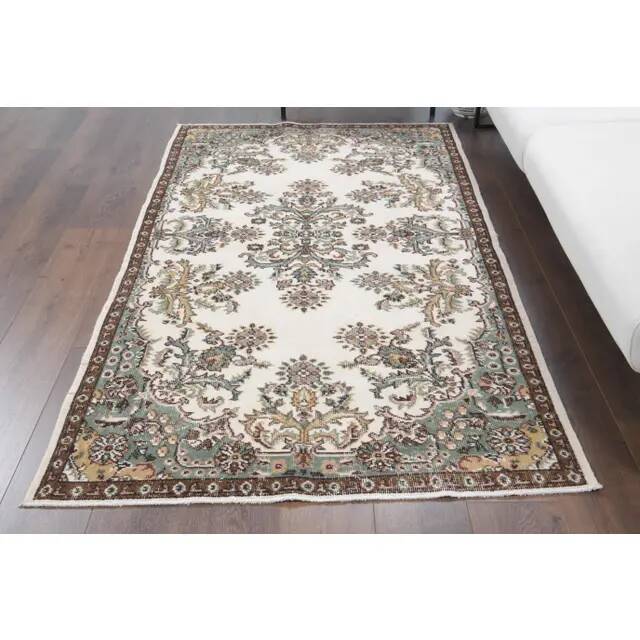 1970s Turkish Oushak Handmade Wool Cotton Beige Area Rug  119x208