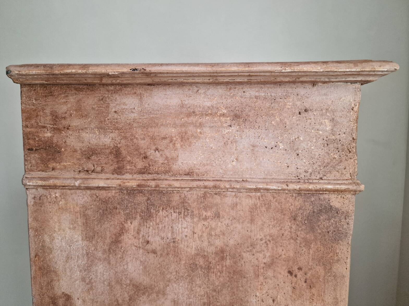 Semainier / chiffonnier commode haute patine florentine