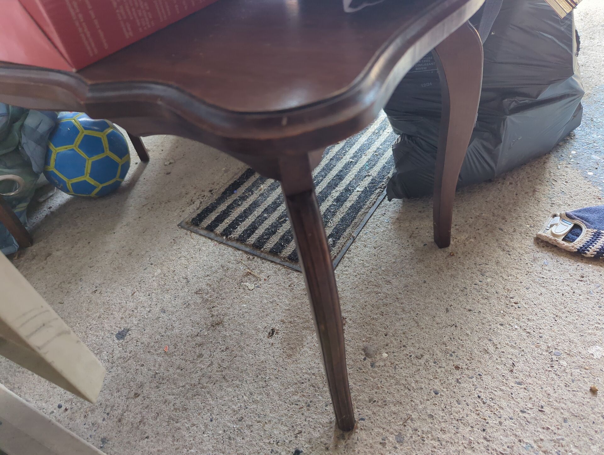 Solid wood coffee table