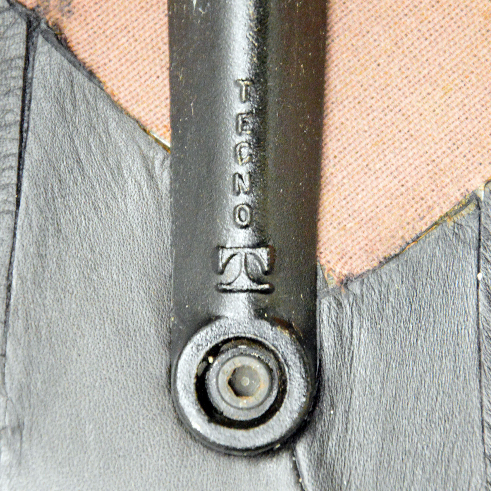 P126 Armchair by Osvaldo Borsani for Tecno, 1966