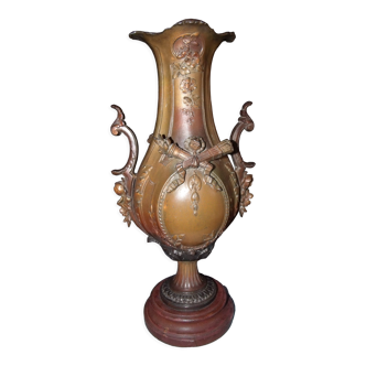 Vase en régule XIXème de style Louis XVI