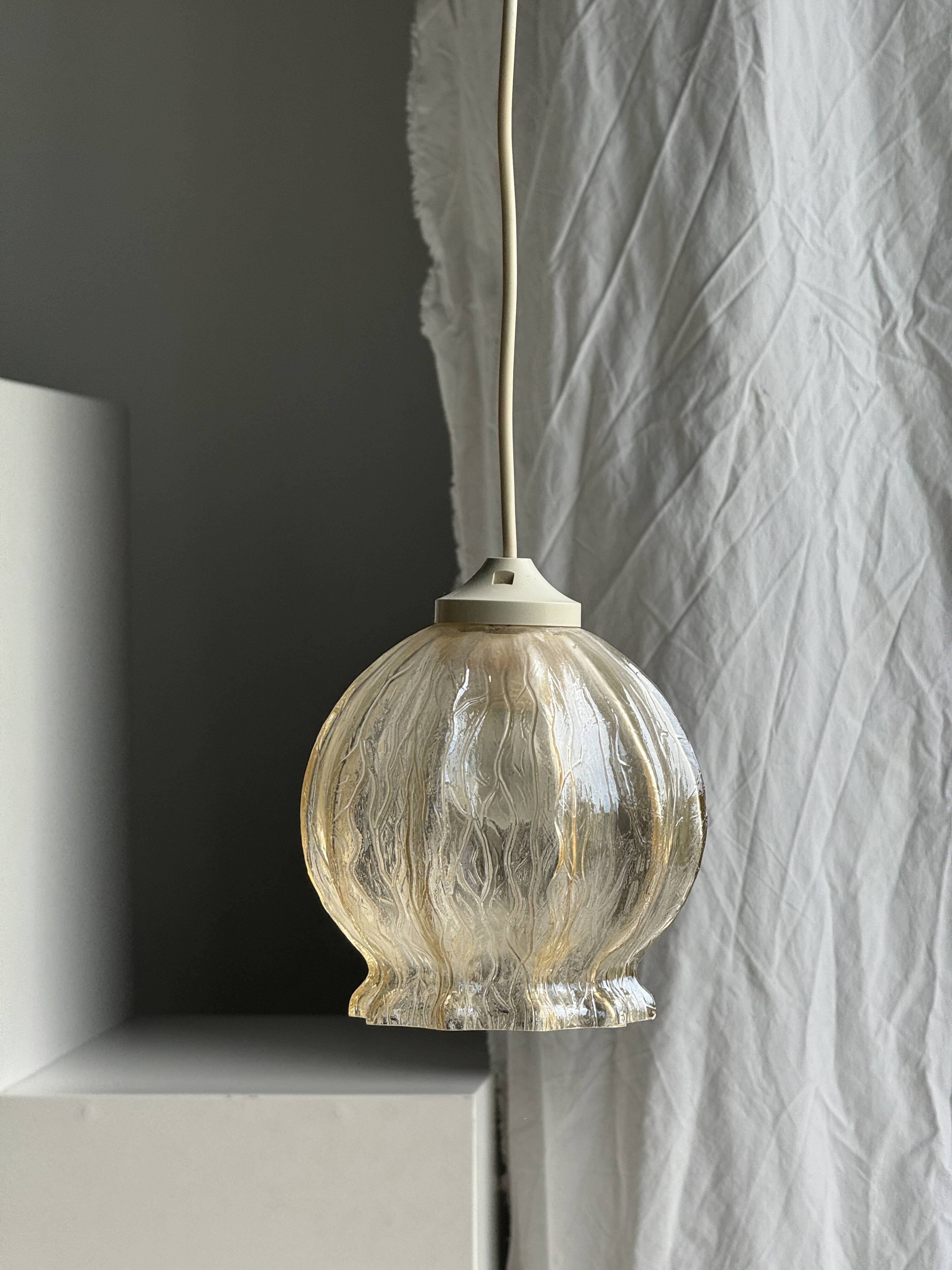 Suspension vintage en verre soufflé