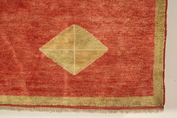 Herat rug India 20th century 142x163cm