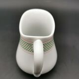 Pichet en porcelaine de Limoges Bernardaud