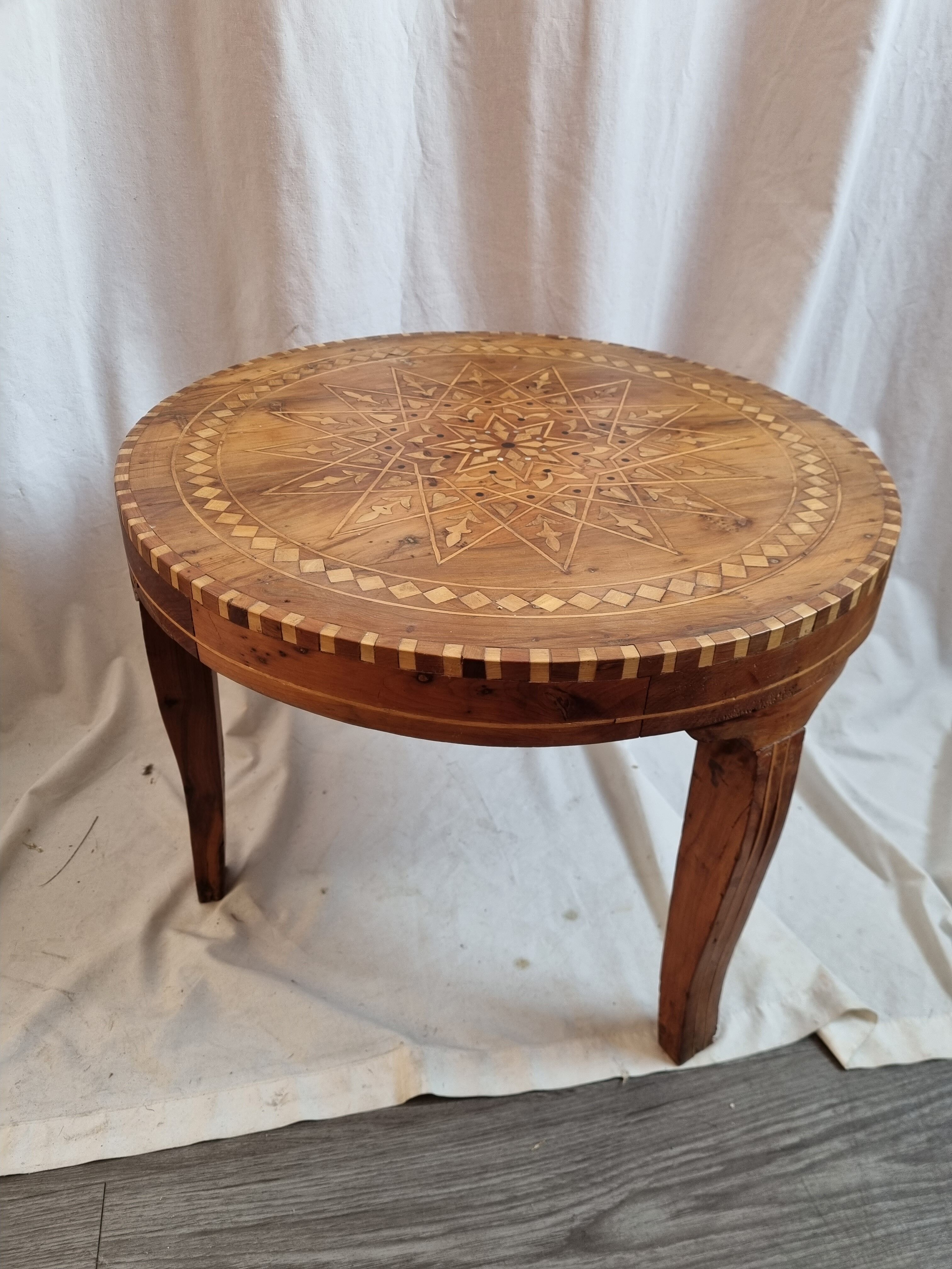 Marquetry table Morocco, 1960