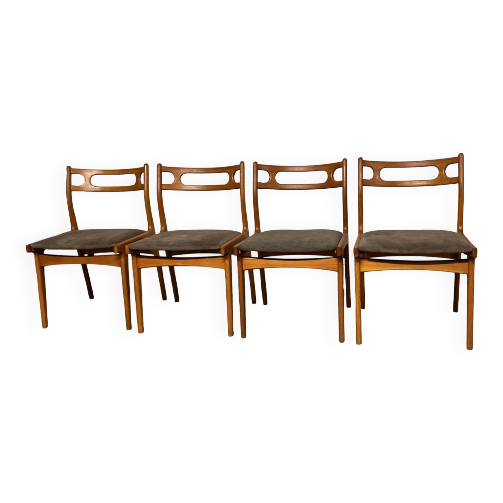 Vintage Scandinavian chairs by Johannes Andersen