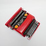 ETTORE SOTTSASS AND PERRY KING Typewriter Valentine Olivetti 1970 1980 came