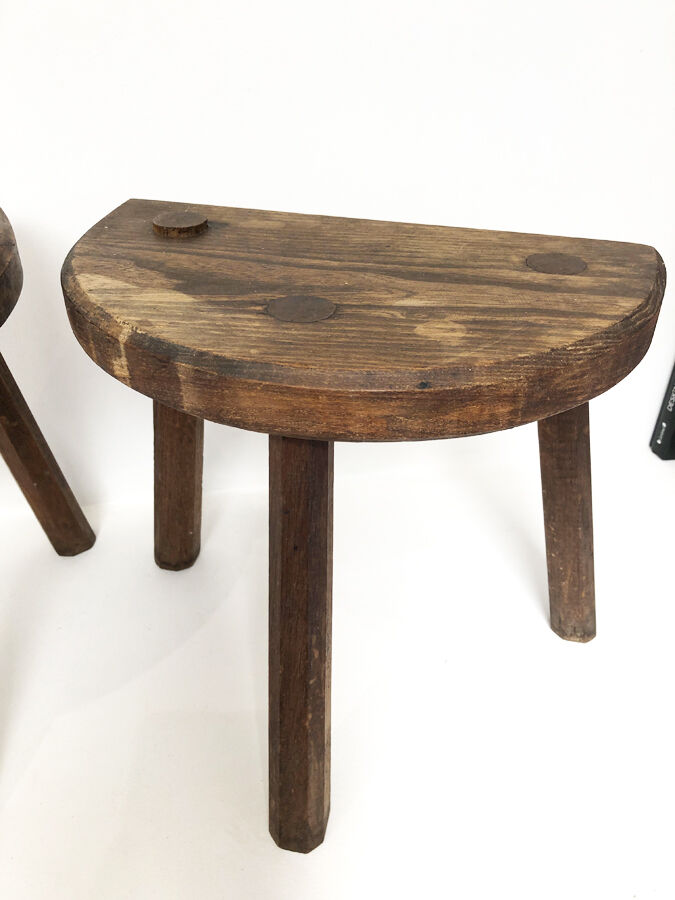 Pair of tripod farm stoo ls1970