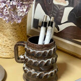 Accolay stoneware cup.