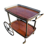 Serving table on wheels