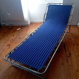 Folding sunbed lounger