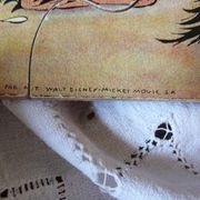box of 6 wooden puzzles the 3 little walt Dizney pigs