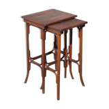 Curved wood trundle table