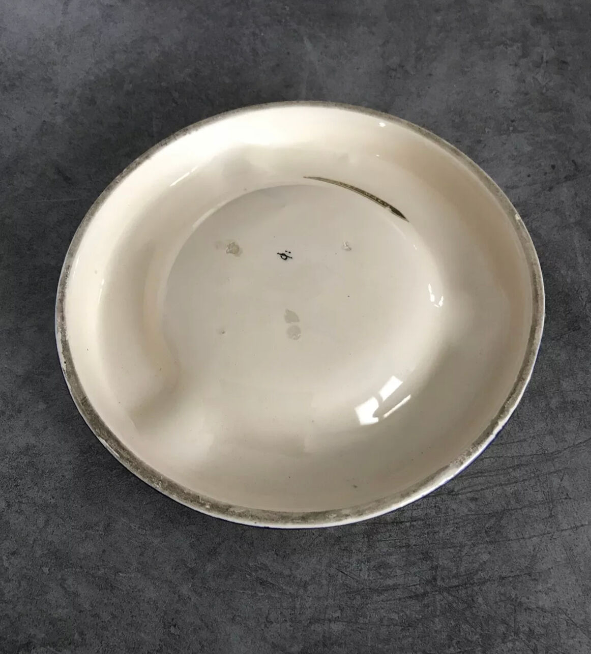 Ceramic ashtray painted coat of arms saint malo 14.5 cm