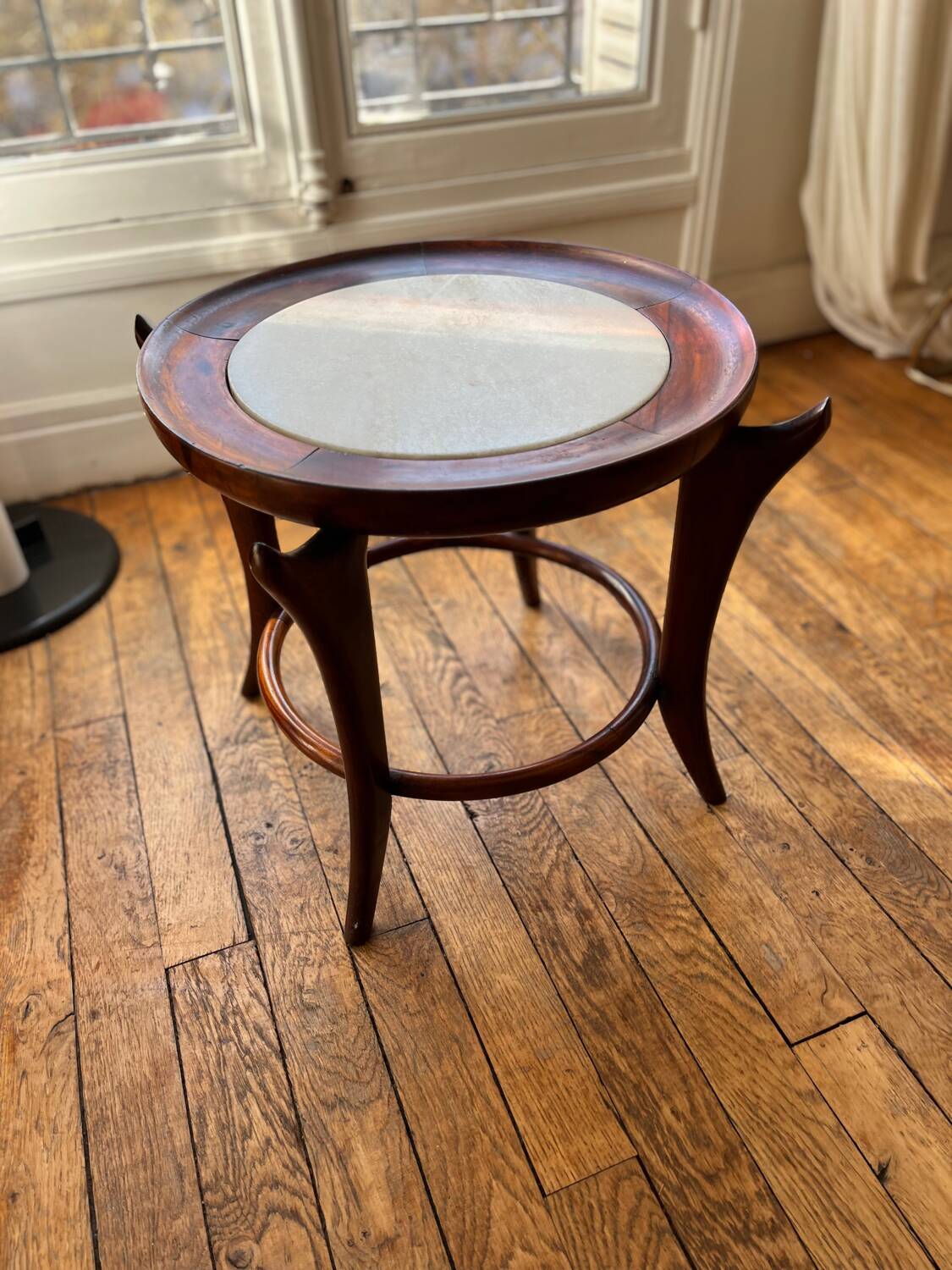 G. Scapinelli. Table d’appoint Maracana en caviuna
