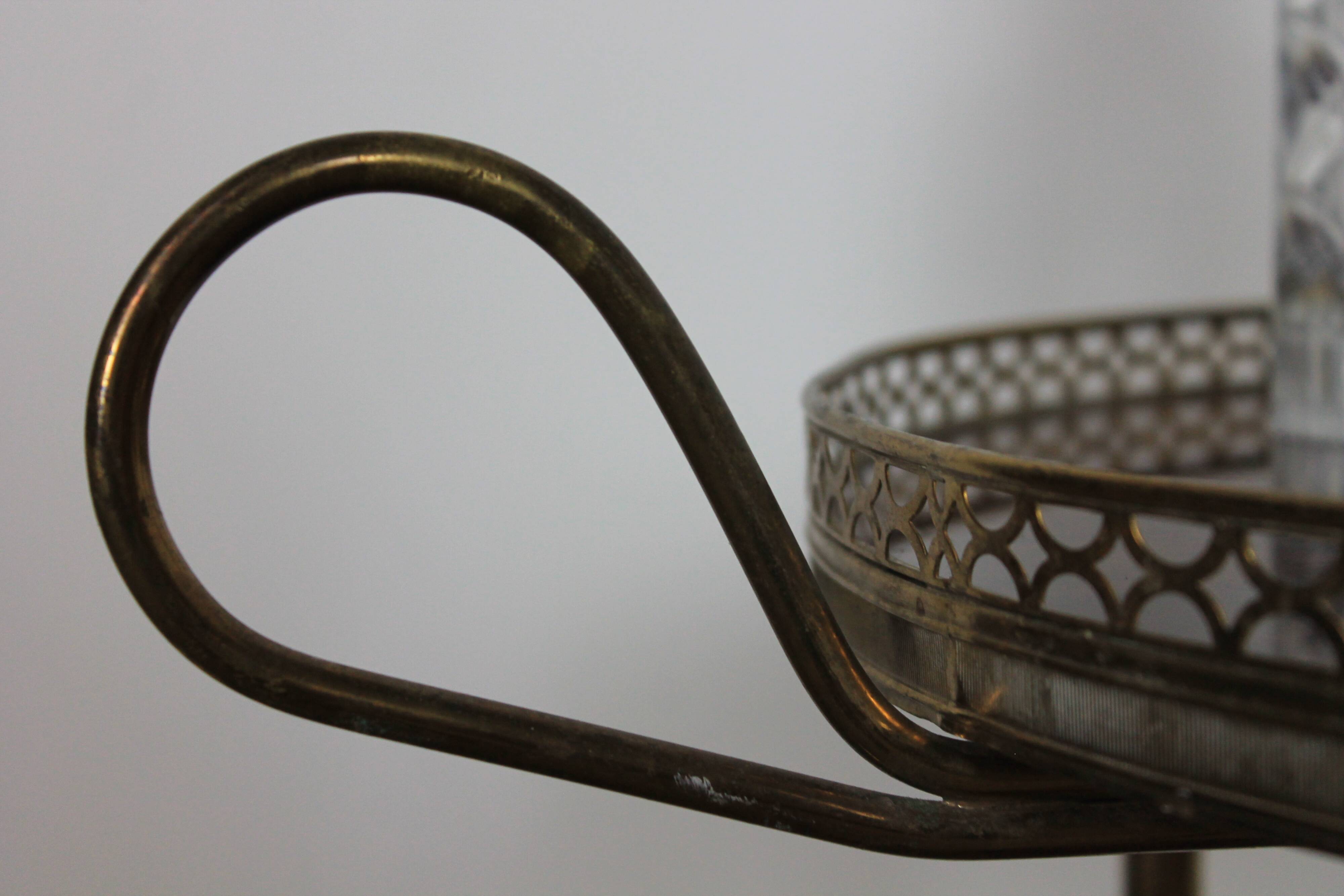 Brass rolling stocking service