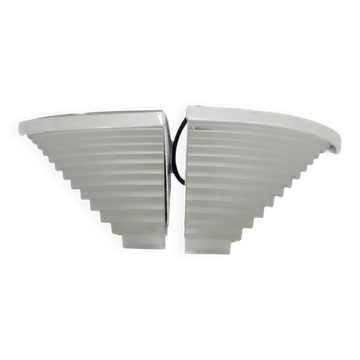Pair of corner wall lights Egisto Angolo by Artemide in metal and glass, Italy, 1980s.