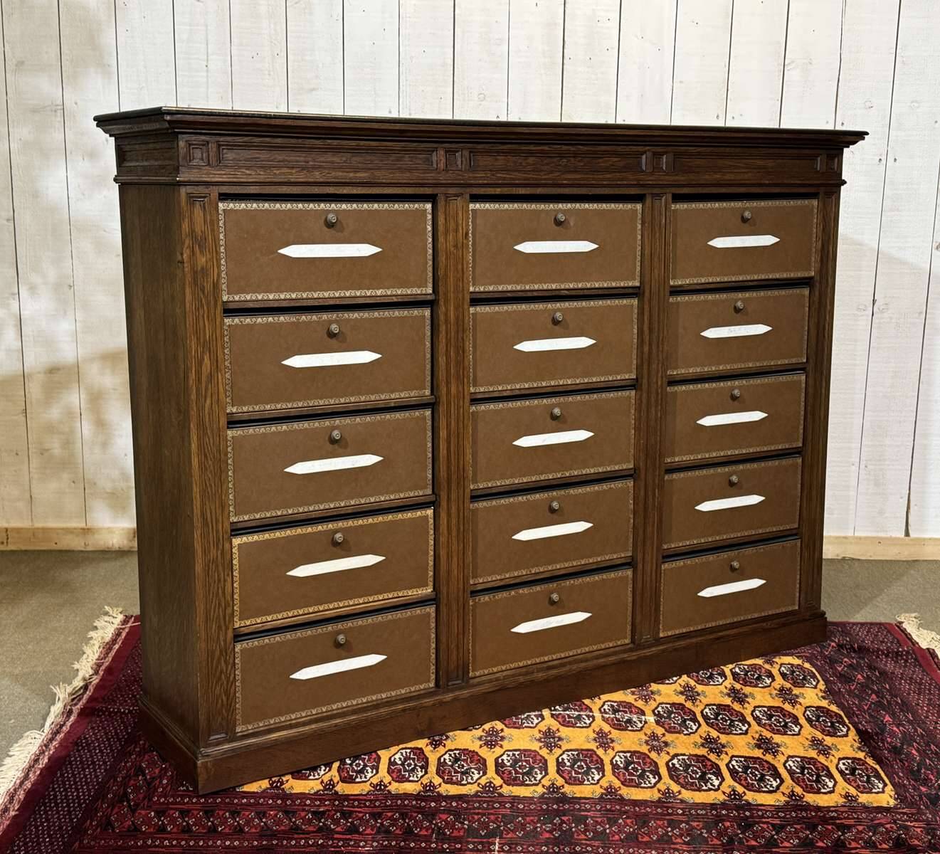 Oak cabinet from the early 20th century at support height.