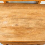 Solid pine nesting tables