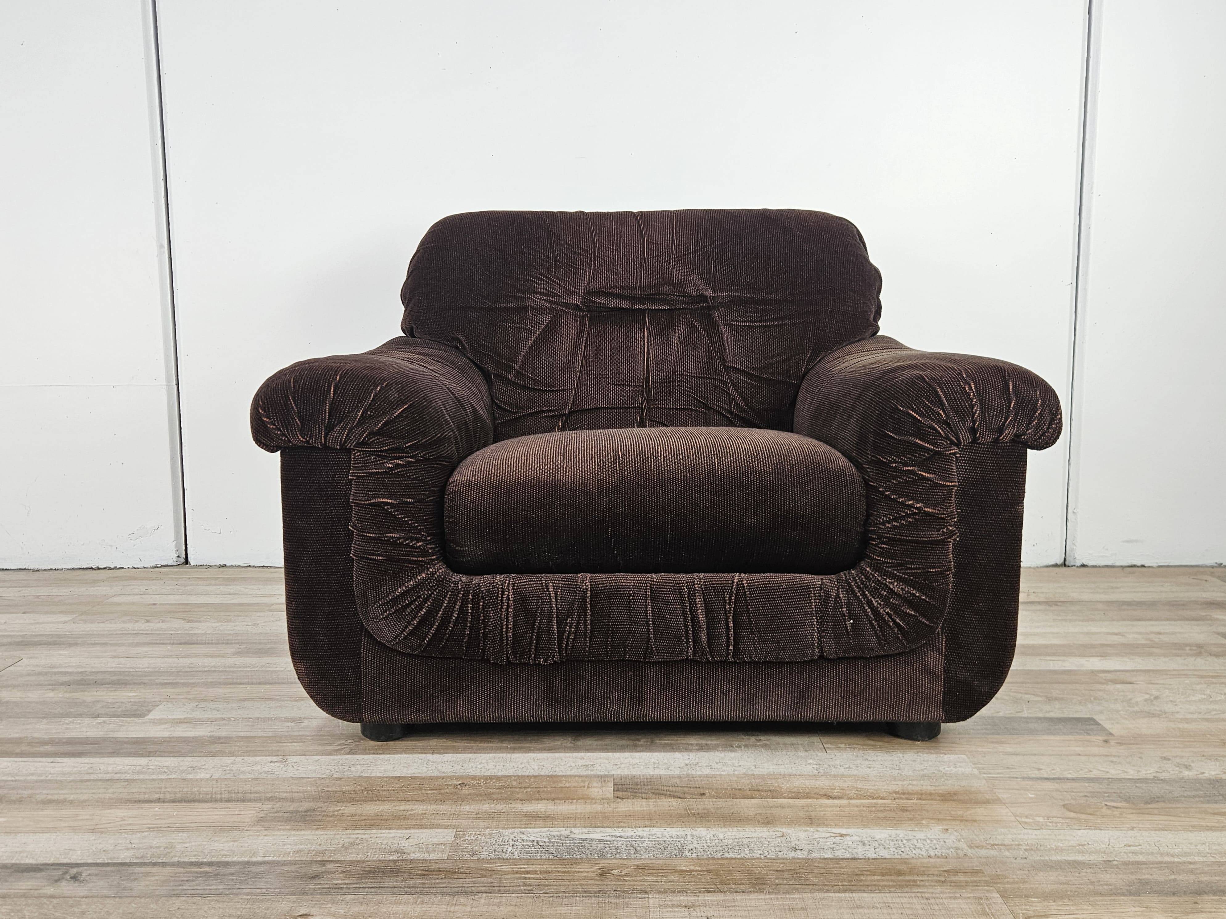 1970s fabric armchair by B&T Salotti