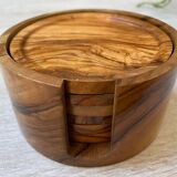 6 coasters in olive wood and their storage box