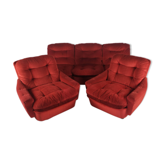 Airborne Cadestin Red Velvet Lounge