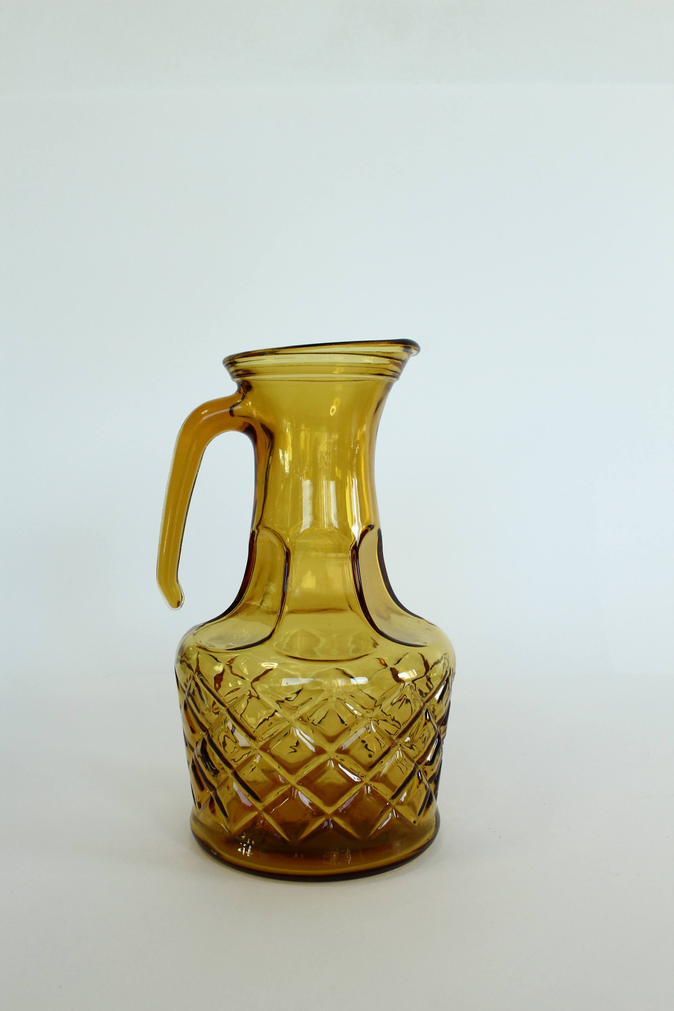 Pichet ananas en verre jaune ambré