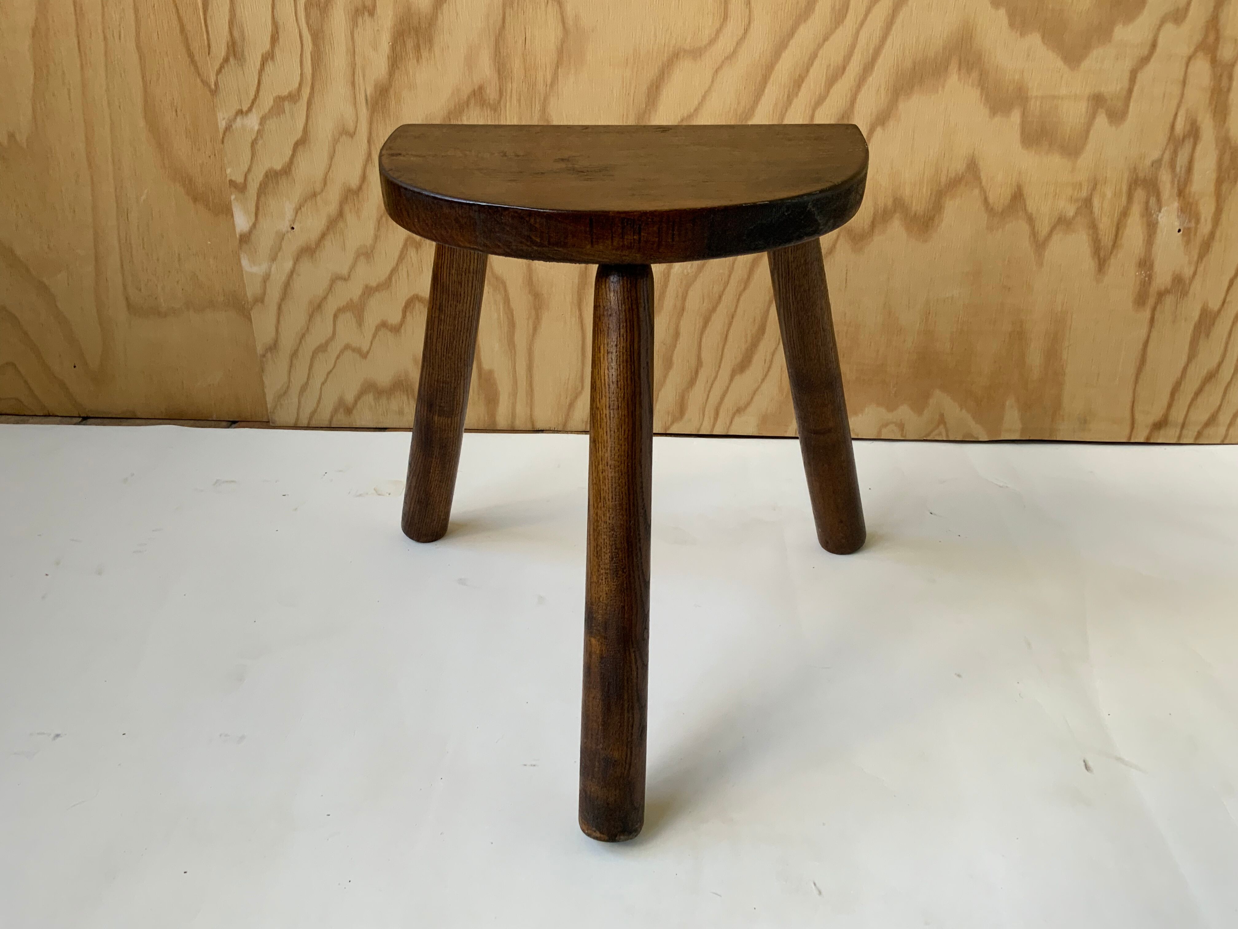 Tripod stool