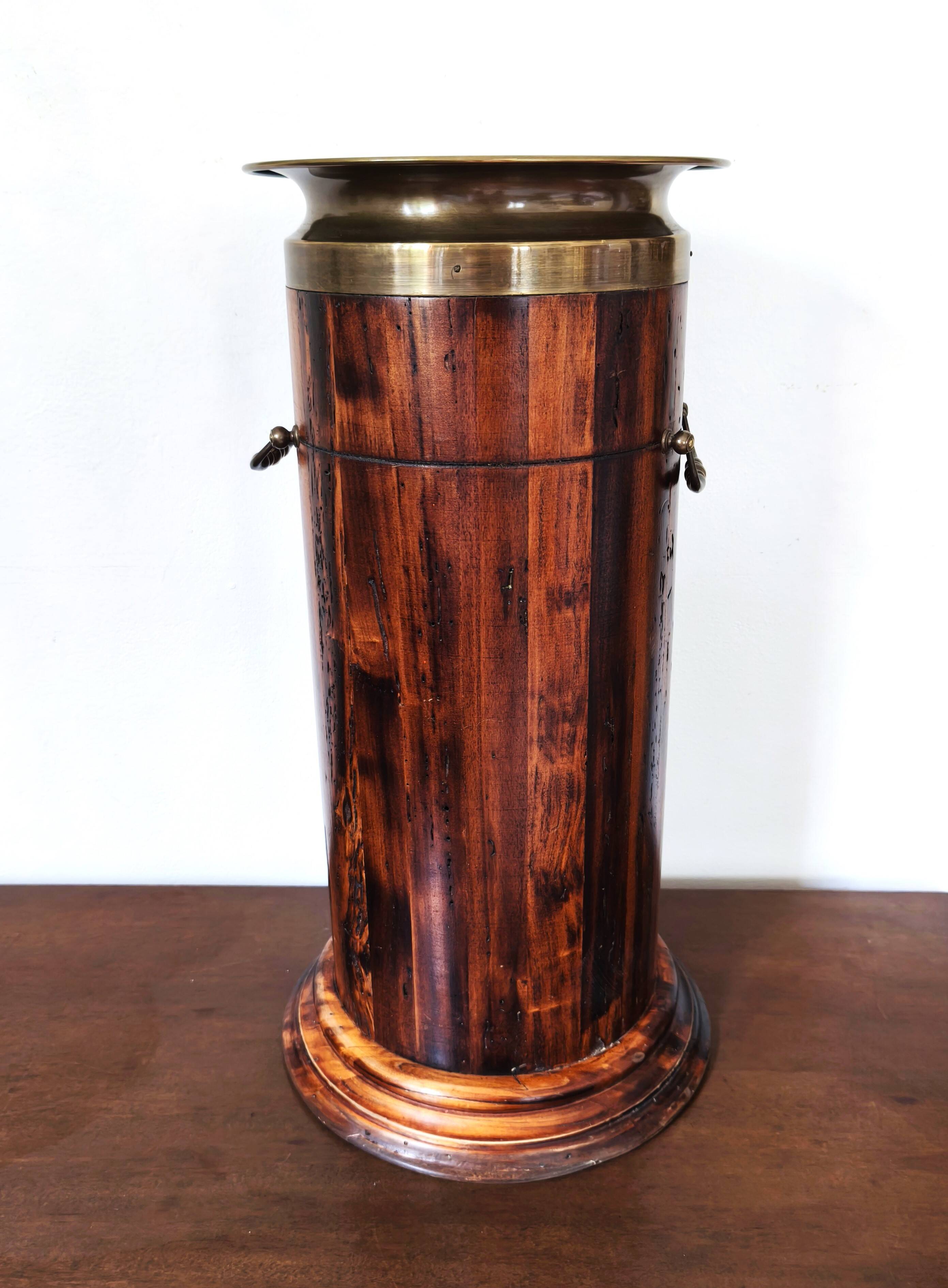 Vintage Florentine umbrella stand made of reclaimed wood and brass.