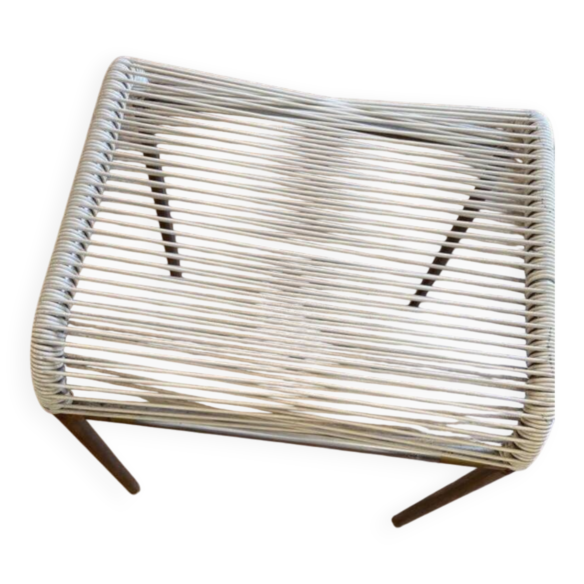 Spaghetti stool