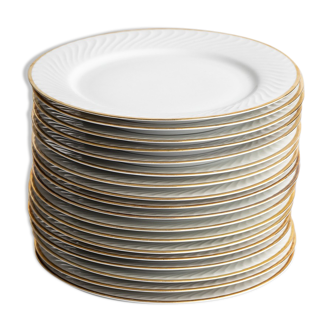 18 Bavarian porcelain plates